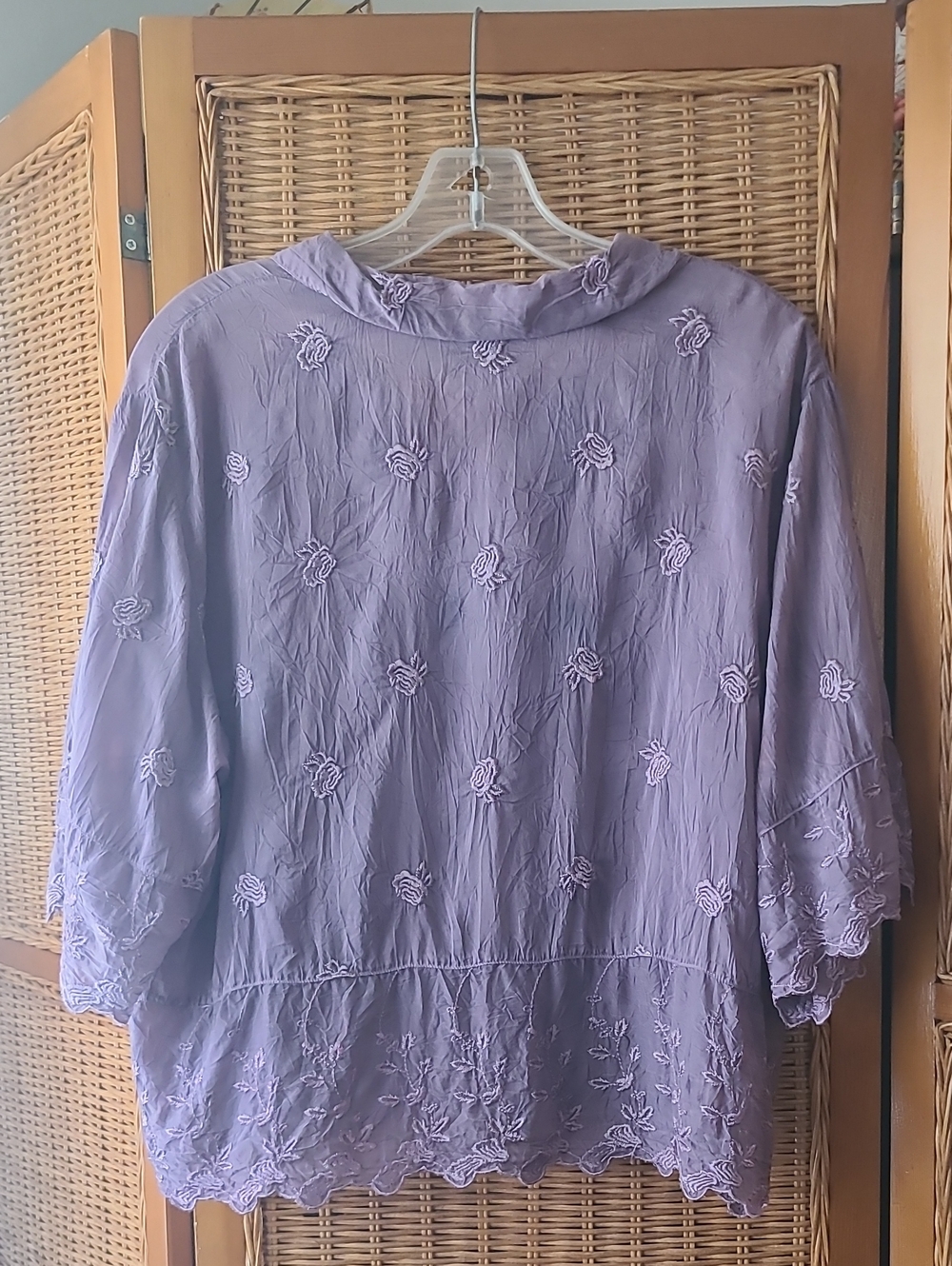Johnny Was Collection Lavender Rose Embroidered Peplum Blouse Size Large - Picture 11 of 12